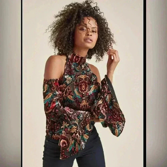 Venus Burnout cold shoulder Velvet Top size 2 - Picture 1 of 15